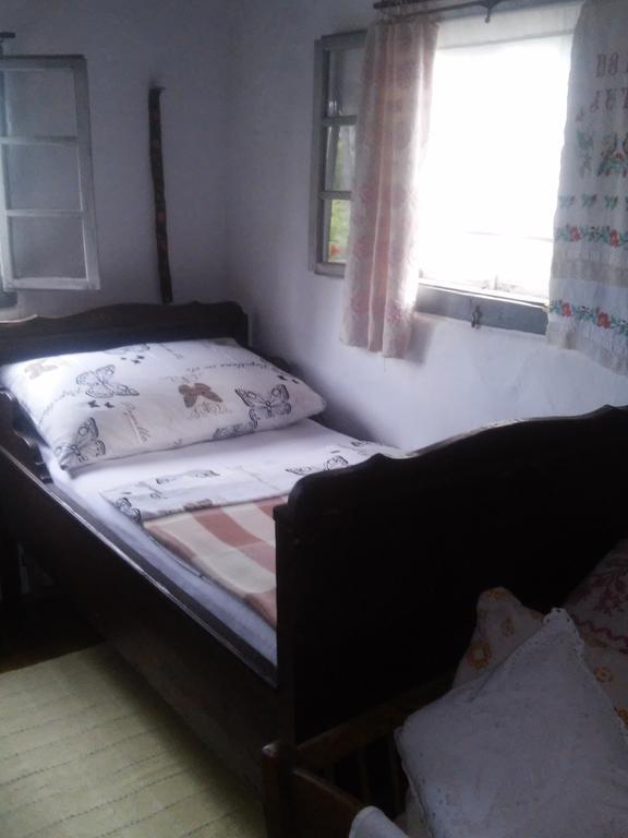 Rural Tourism Family Ravlic Guest House Muzilovcica Ngoại thất bức ảnh