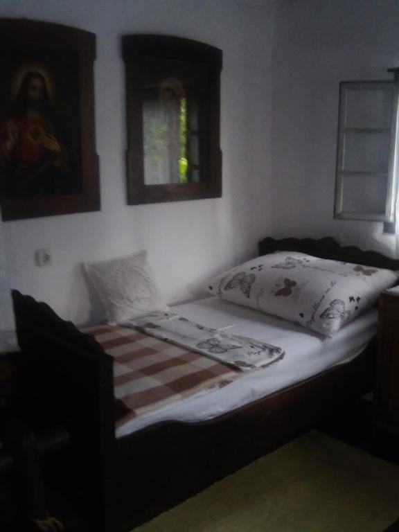 Rural Tourism Family Ravlic Guest House Muzilovcica Ngoại thất bức ảnh